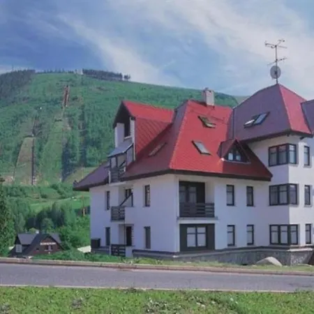 M+m 3* Harrachov